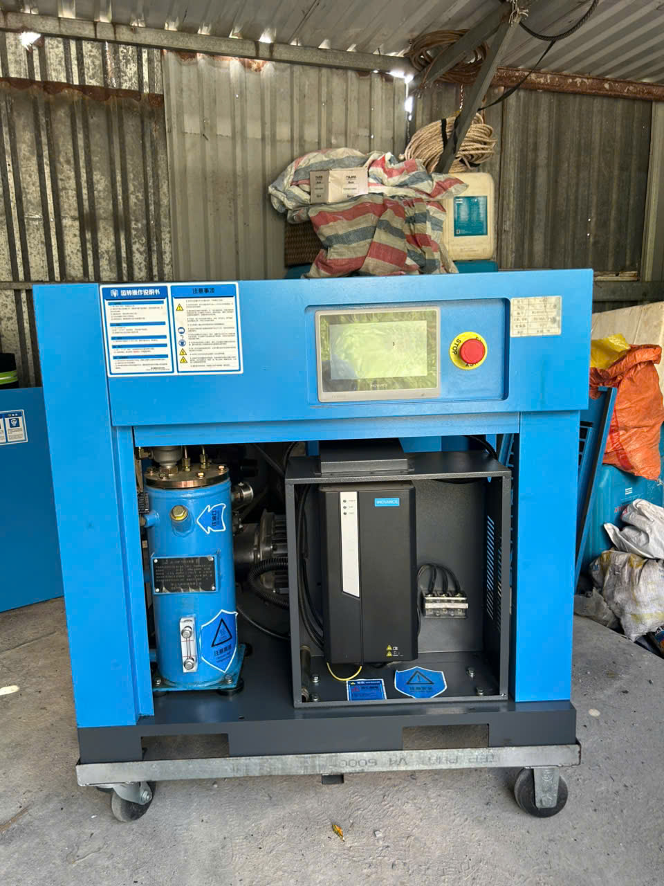 Máy Nén Khí 10HP Biến Tần Cho Thuê | Máy Mới 99,8%