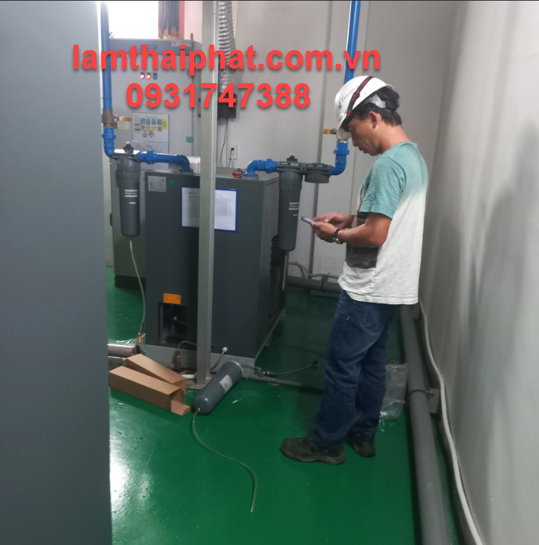 Lam Thái Phát thay lọc vi sinh cho khi nén